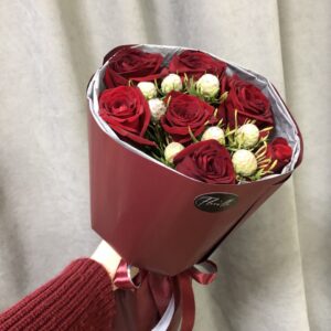 Букет 'Бордовый Бархат'